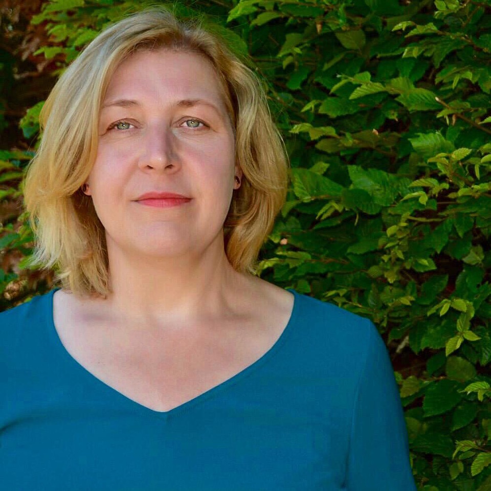 <a href="https://www.praxis-pfrötzschner.de">Dana Pfrötschner</a>